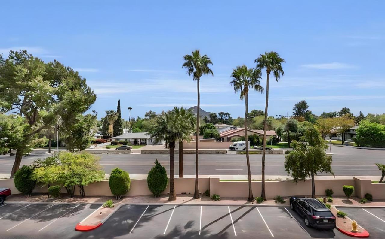 Biltmore Bliss Desert Retreat! Феникс Экстерьер фото